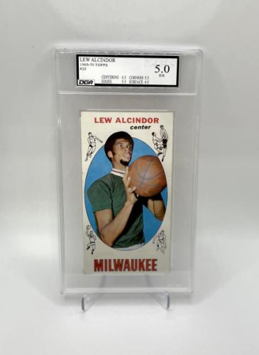 Sports Card Graded by Dynamic Grading Authority - Lew Alcindor Rookie 1969 Topps Kareem Abdul Jabbar